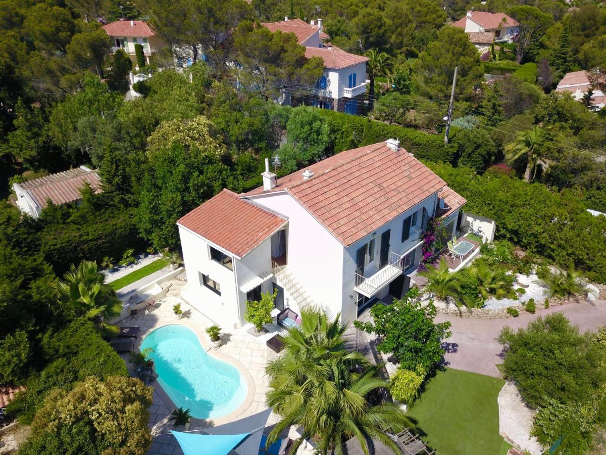 Bed,Kitchen And Swimming Pool Villa Esterel แซ็งต์-ราฟาเอล ภายนอก รูปภาพ